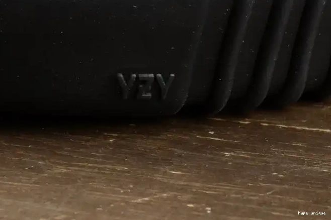 hype 750 Triple Adidas BB1839 Black Boost Cblack Yeezy 0524